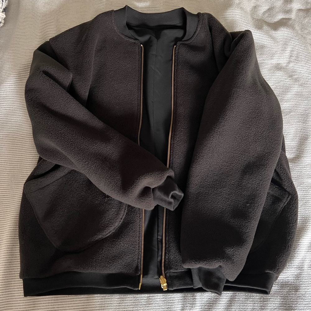 Whitney Simmons X Gymshark reversible jacket!